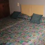 La Casa Amarilla