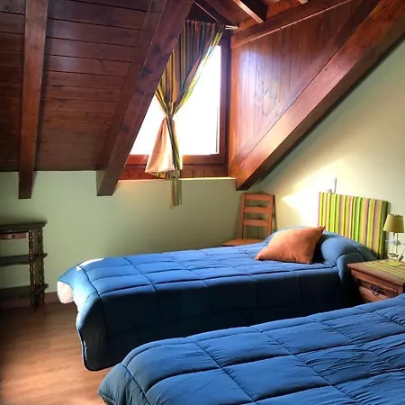 La Casa Amarilla Oto